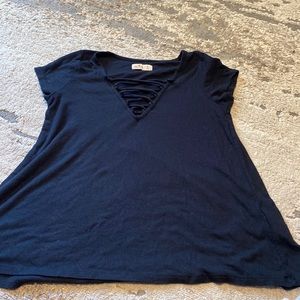 Size small black hollister cross cross top